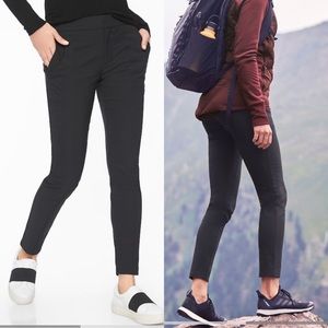 Athleta Wonder Stash Black Mid Rise skinny Pants